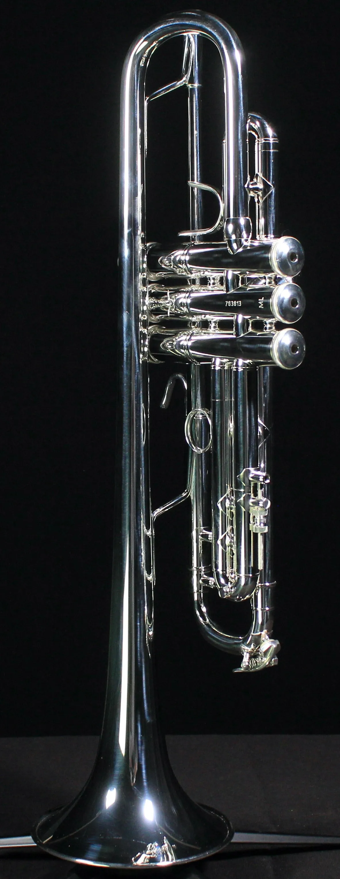 Bach Stradivarius LT180S37 Lightweight Professional Bb Trumpet (Silver Plated)