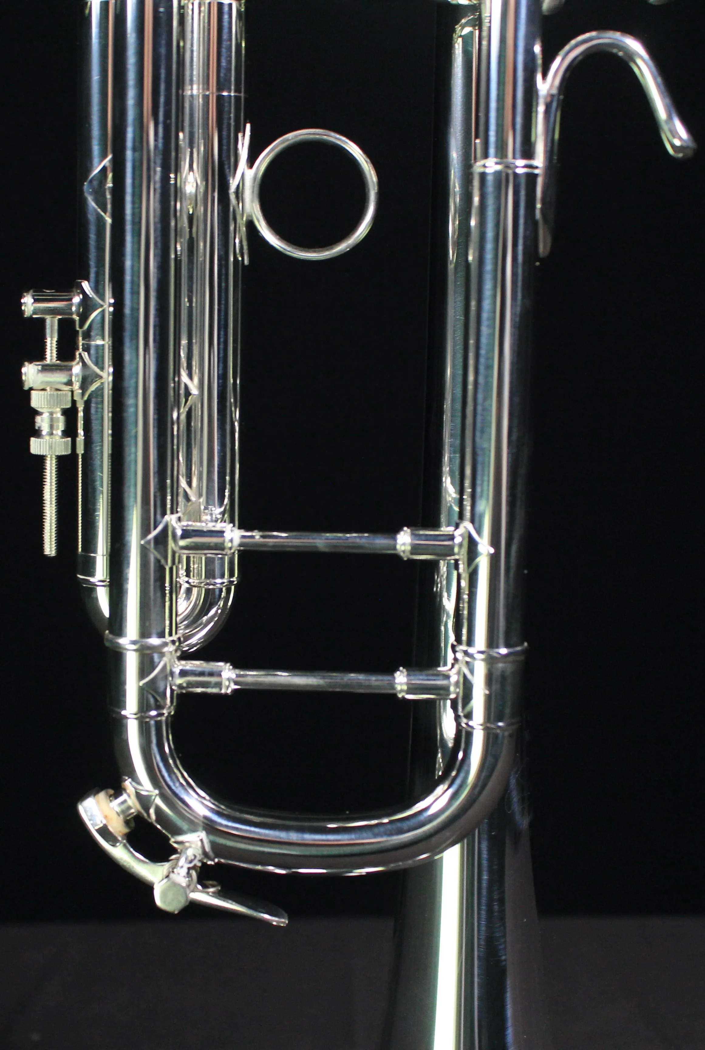 Bach Stradivarius LT180S37 Lightweight Professional Bb Trumpet (Silver Plated)