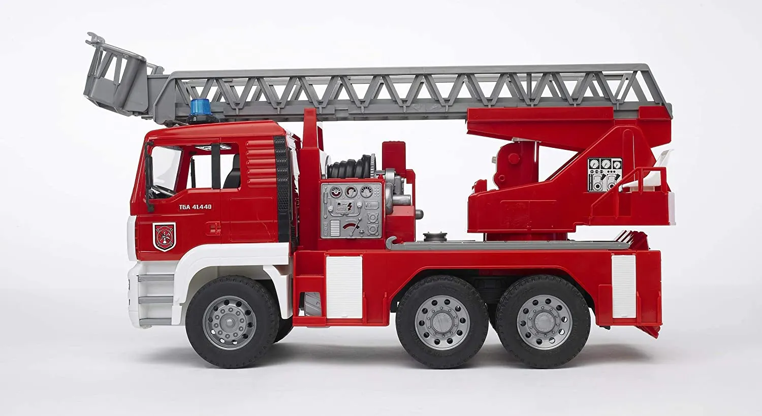 Fire Engine w/ Water Pump