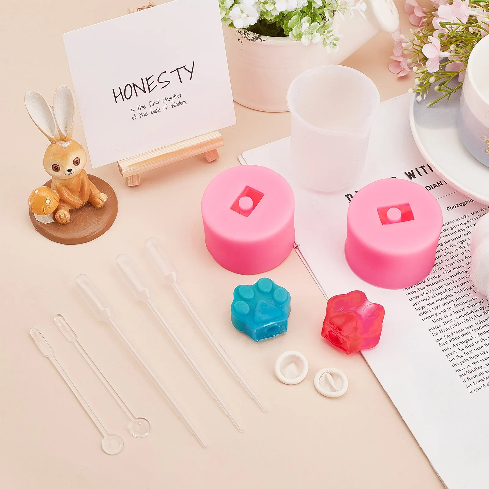 Footprint DIY Straw Topper Silicone Molds Decoration Kit, with Plastic Transfer Pipettes & Stirring Rod, Silicone Measuring Cup, Latex Finger Cots, Hot Pink, 58x41mm, Hole: 9mm, Inner Diameter: 14mm, 2pcs