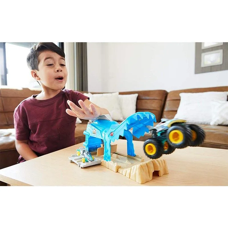 Hot Wheels Monster Trucks Shark Launcher Playset