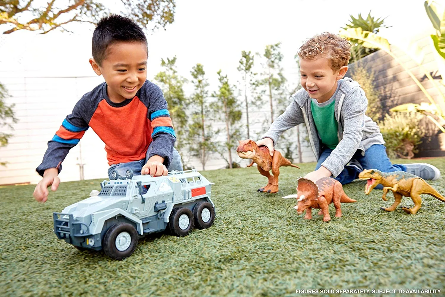 Jurassic World Gyrosphere Blast Vehicle