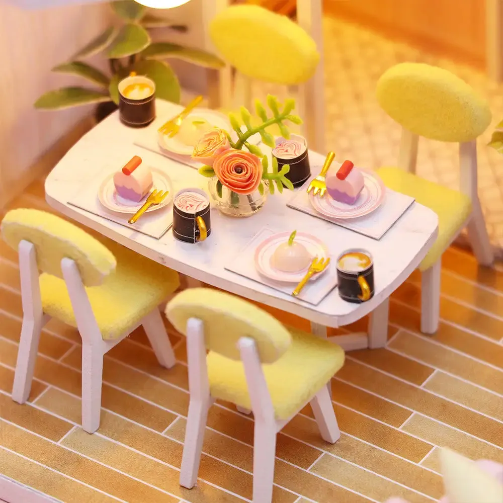 "Sweet Time" Miniature Dollhouse Kit