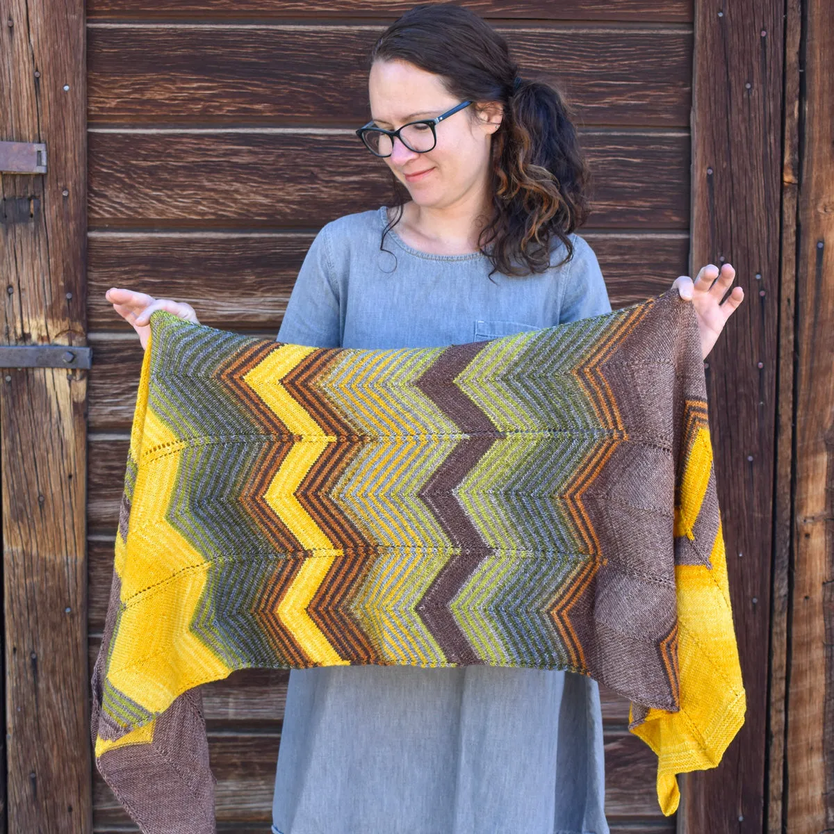 Urth Yarns Bommer Canyon Wrap