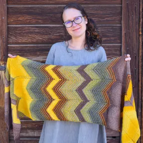Urth Yarns Bommer Canyon Wrap